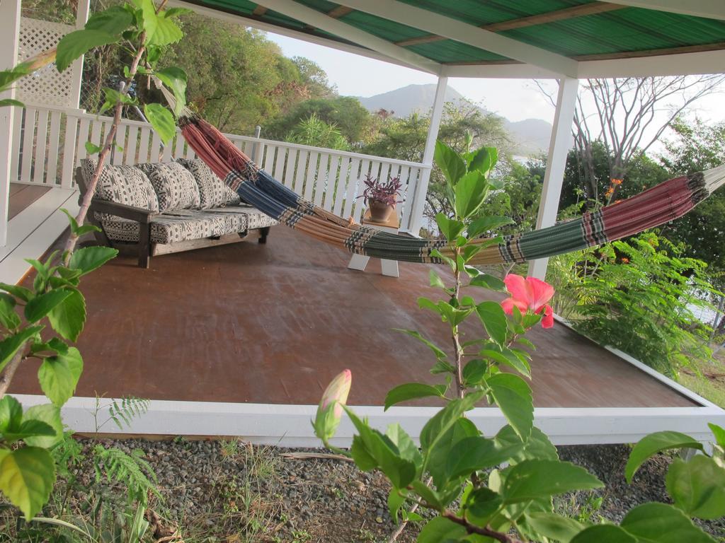 Green Roof Inn Hillsborough  Bagian luar foto