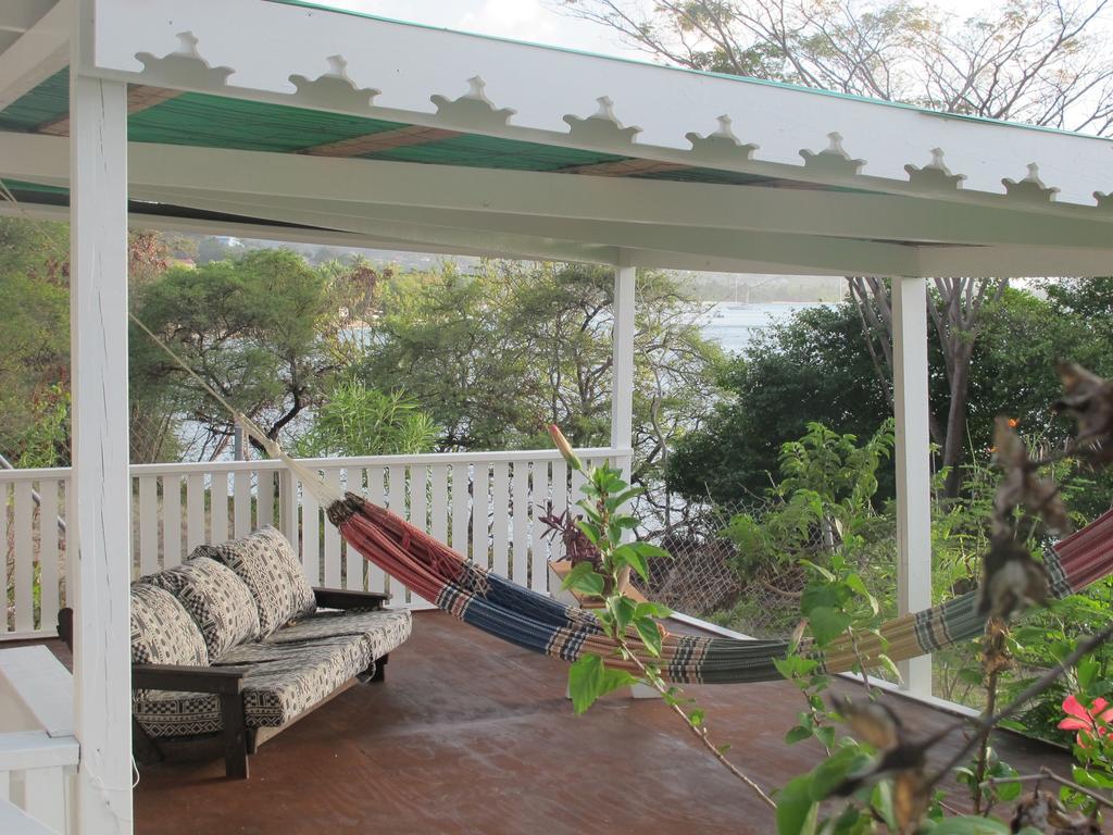 Green Roof Inn Hillsborough  Bagian luar foto